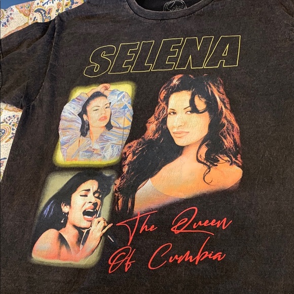 Selena Queen of Cumbia Black OfficialGraphic Large Cotton T-Shirt tee shirt - Picture 6 of 10